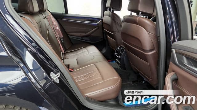 BMW 5시리즈 (G30) 523d M Sport, 2021 12