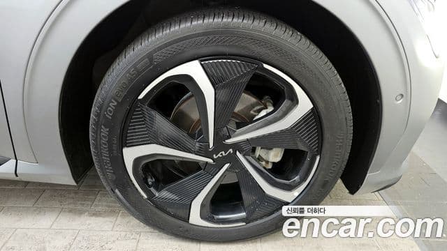 Kia EV6 GT Line, 2022 все фото