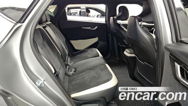 Kia EV6 GT Line, 2022 12