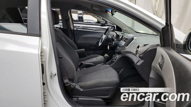 Chevrolet(GM대우) 아베오 хэтчбек стандартная версия, 2012 11