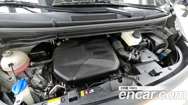 Hyundai Staria Modern, 2023 6