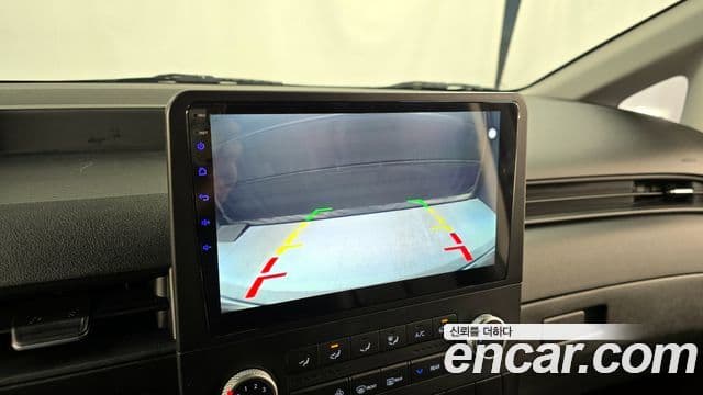 Hyundai Staria Modern, 2023 15