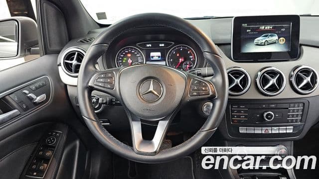 Mercedes-Benz B-класс W246 B200 d, 2016 13