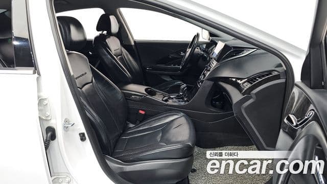 Hyundai Grandeur HG HG240 Modern Collection, 2017 10