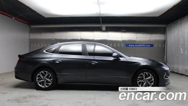 Hyundai Sonata (DN8) Premium Family, 2021 19