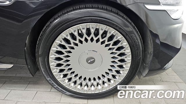 Genesis G90 Premium Luxury, 2019 все фото