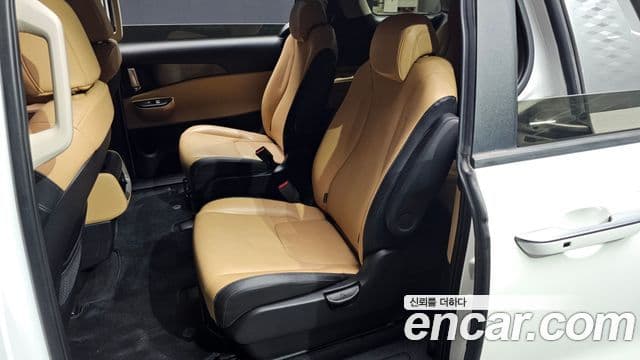 Kia Carnival 4세대 Prestige, 2023 11