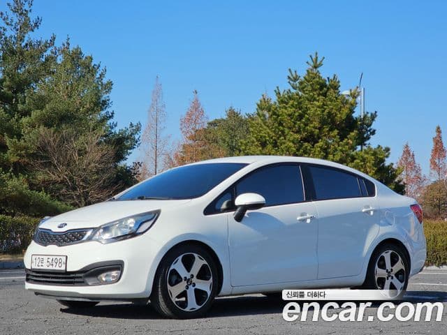 Kia All New Pride Prestige, 2014 1