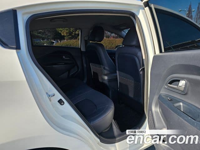 Kia All New Pride Prestige, 2014 13