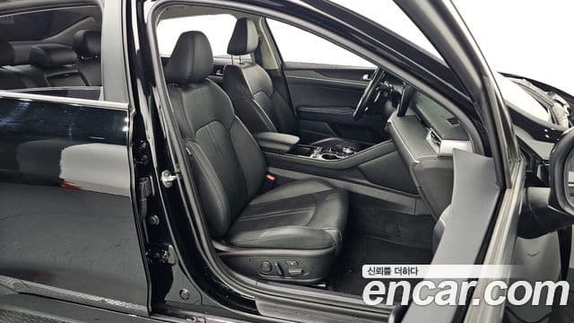 Kia K5 3세대 Prestige, 2020 10