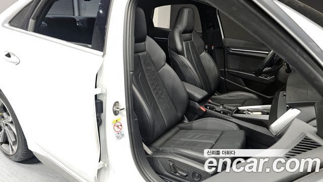 Audi A3 (8Y) Premium, 2023 12