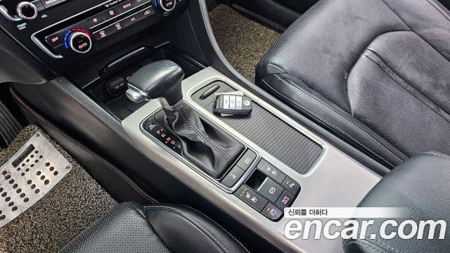 Kia K5 2세대 Signature, 2018 9