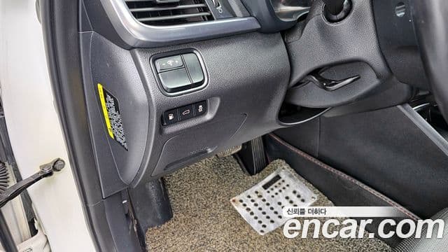 Kia K5 2세대 Signature, 2018 14