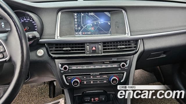 Kia K5 2세대 Signature, 2018 16