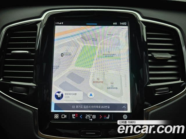 Volvo XC90 2세대 T8 Ultimate Bright гибрид, 2024 16