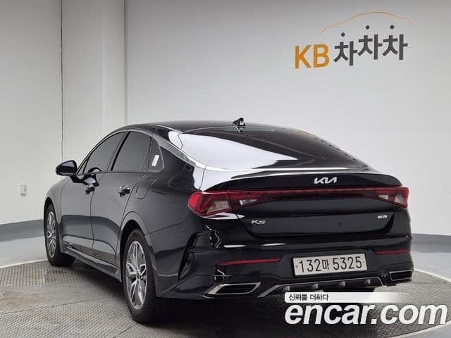 Kia K5 гибрид 3세대 Noblesse, 2023 2
