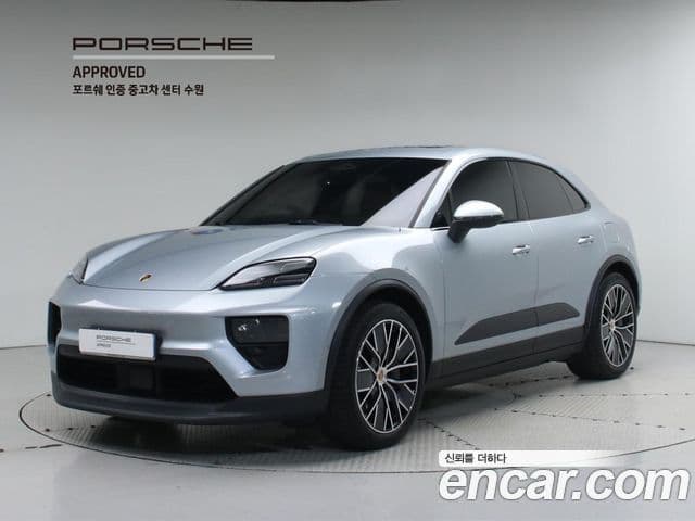 Porsche Macan EV 4S, 2025 1
