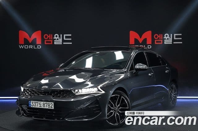 Kia K5 3세대 Signature, 2021 2