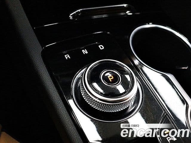 Kia K5 3세대 Signature, 2021 10