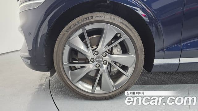 Genesis GV70, 2023 все фото