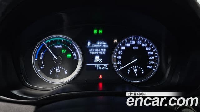 Hyundai Grandeur IG гибрид Exclusive, 2018 8