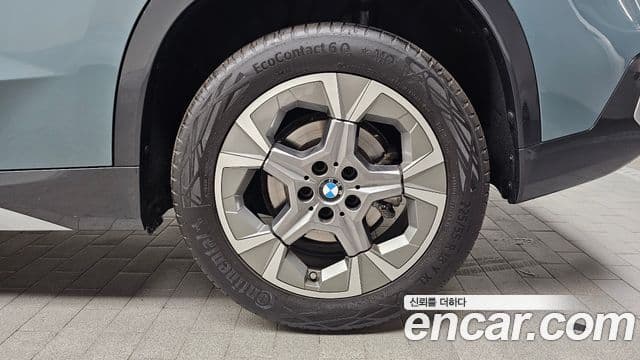 BMW X1 (U11) xDrive 20i xLine, 2025 все фото