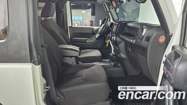 Jeep Wrangler (JK) 3.6 Sport 2도어, 2013 11