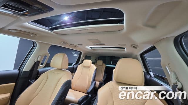 Kia Carnival 4세대 Signature, 2021 11