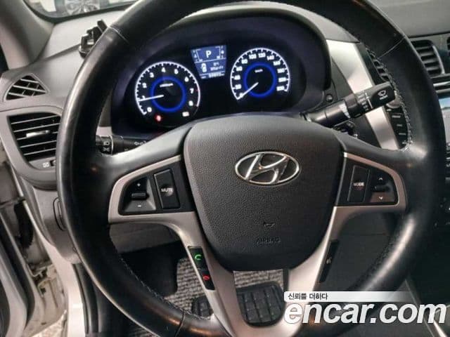 Hyundai Accent(новый кузов / новое поколение) Modern, 2014 10