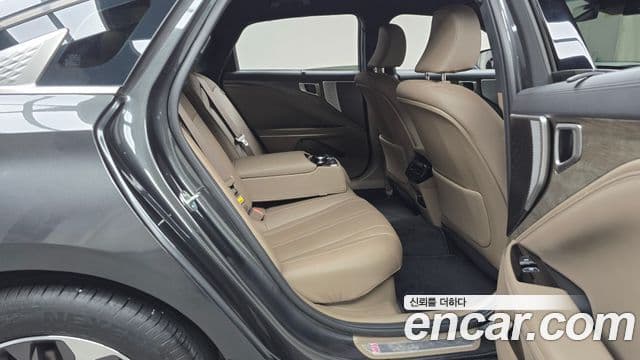 Kia K8 гибрид Noblesse, 2023 12