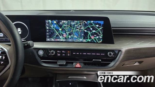 Kia K8 гибрид Noblesse, 2023 14