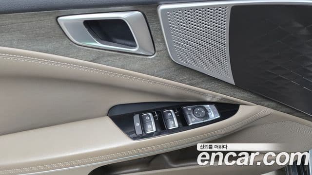 Kia K8 гибрид Noblesse, 2023 17