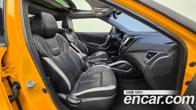 Hyundai Veloster турбо D Spec, 2014 10