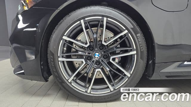 BMW M5 (G90) M5 седан, 2025 все фото