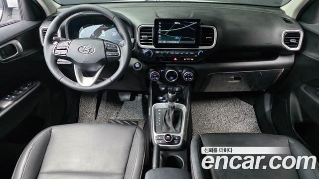 Hyundai Venue Premium, 2023 7