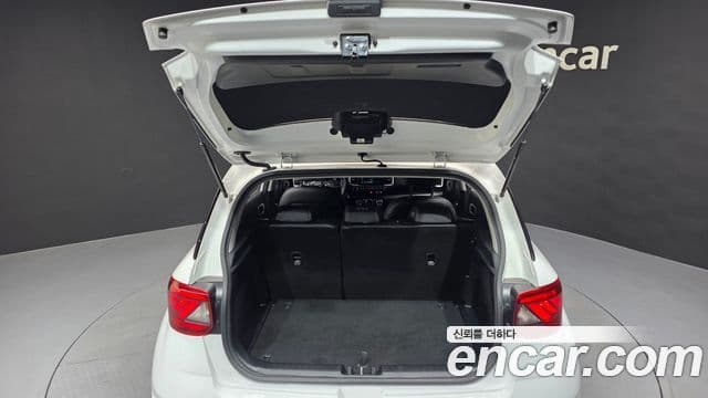 Hyundai Venue Premium, 2023 20