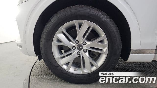 Genesis GV70, 2023 все фото