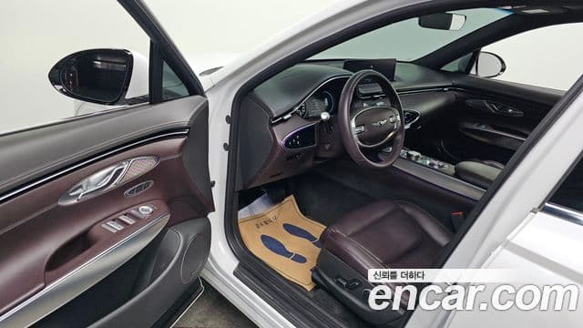 Genesis GV70, 2023 10