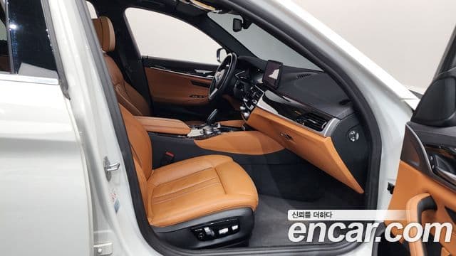 BMW 5시리즈 (G30) 520i M Sport, 2022 10