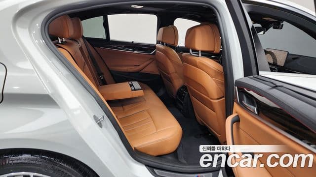 BMW 5시리즈 (G30) 520i M Sport, 2022 11