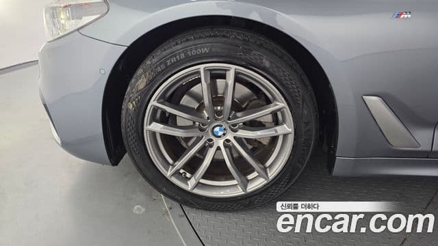 BMW 5시리즈 (G30) 520d M Sport Plus, 2018 все фото