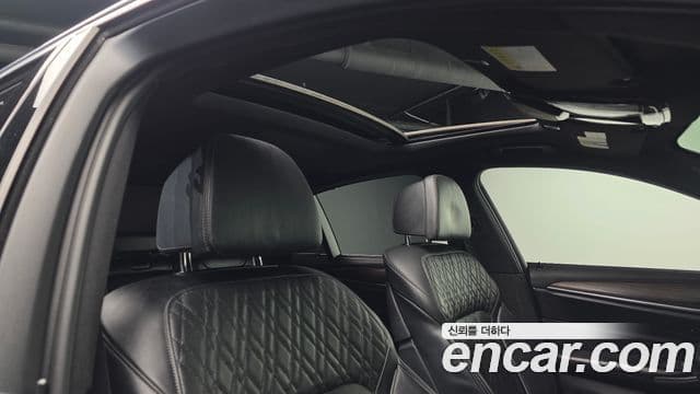 BMW 5시리즈 (G30) 520d M Sport Plus, 2018 18