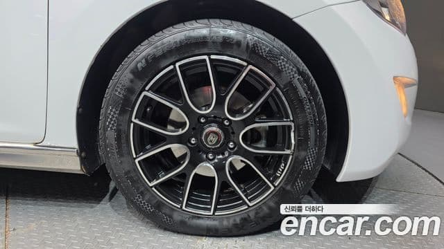 Hyundai Avante MD Premier, 2012 все фото