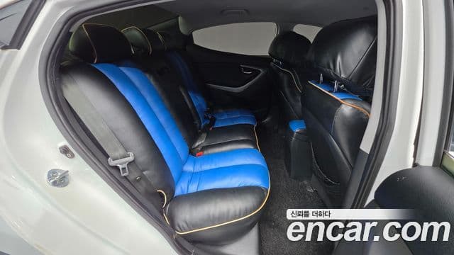 Hyundai Avante MD Premier, 2012 19