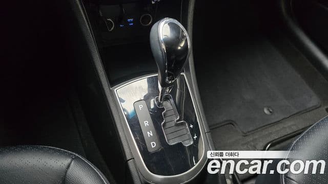 Hyundai Accent(новый кузов / новое поколение) Premium, 2015 9