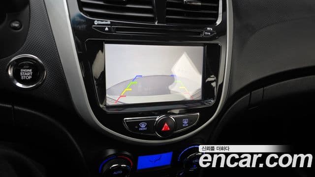 Hyundai Accent(новый кузов / новое поколение) Premium, 2015 18