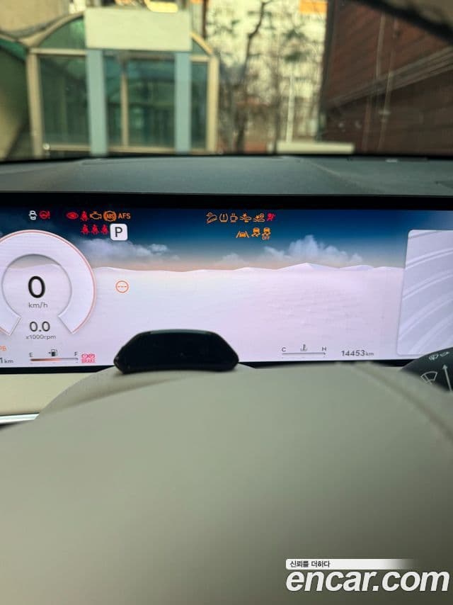 Genesis GV70, 2025 8