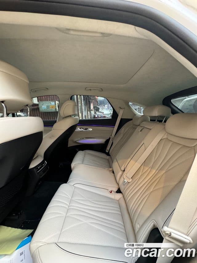 Genesis GV70, 2025 13