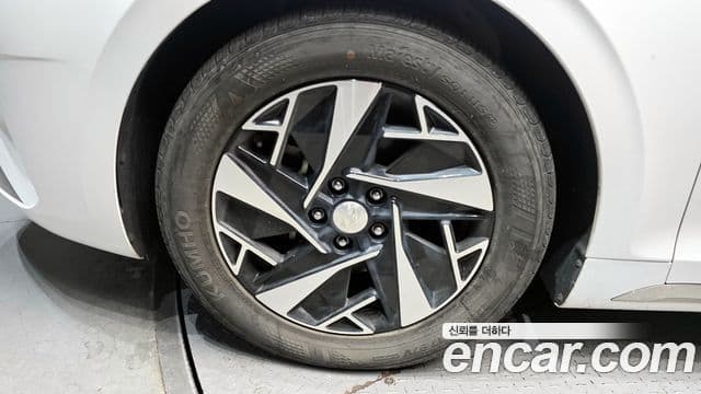 Hyundai The / новый New Grandeur IG гибрид Le Blanc, 2022 все фото