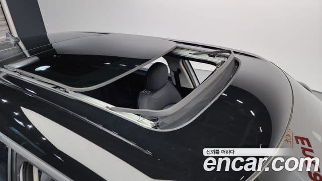 Mini Cooper 클럽맨 2세대, 2024 19